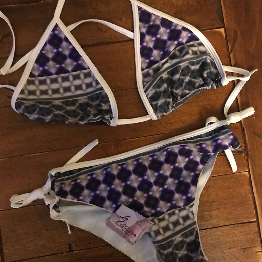 Bikini - Picture 7 of 7